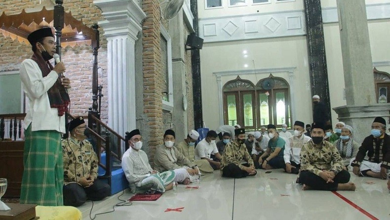 Bacaan Doa Penutup Majelis Arab, Latin dan Artinya (Lengkap)