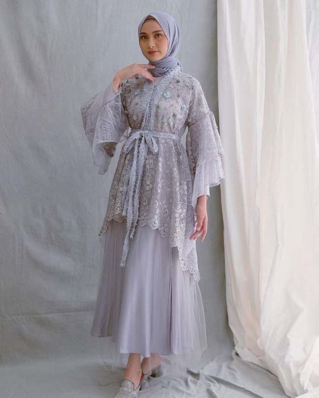 13 Inspirasi Kebaya Tutu Orang Dewasa Terbaru Trend Update!