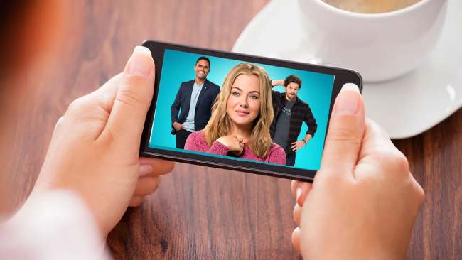 10 Cara Nonton TV di HP Secara Online, Channel Lengkap