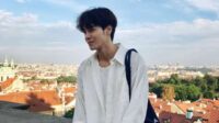 10 Outfit Kuliah Pria Ala Pinterest, Bisa Tampil Kece Modal Kemeja!