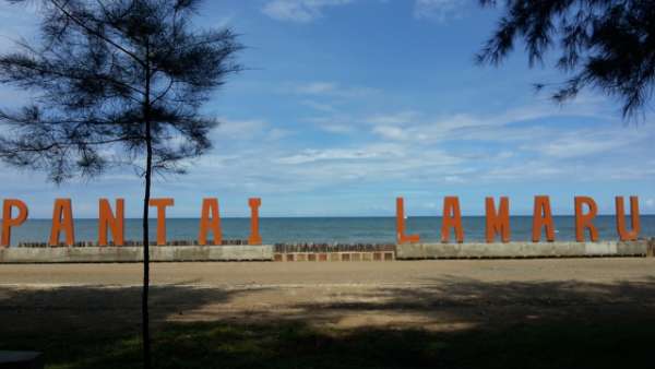 Pantai Lamaru: Lokasi, Rute, Harga Tiket dan Daya Tariknya