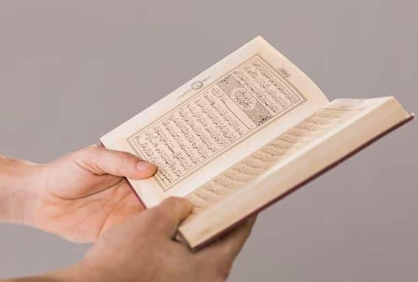 Bacaan Ayat Seribu Dinar Arab, Latin, Arti, dan Keutamaannya