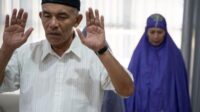 6 Doa Iftitah Panjang & Pendek lengkap Arab, Latin dan Artinya