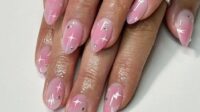 Cara Membuat Blush Nails Sendiri di Rumah Mudah Anti Gagal