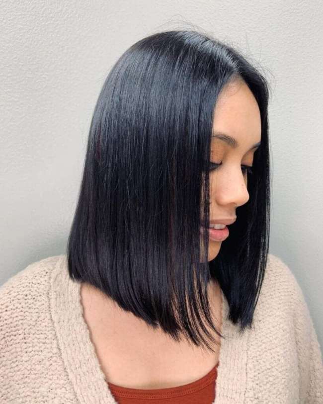 Classic Straight Hairstyle