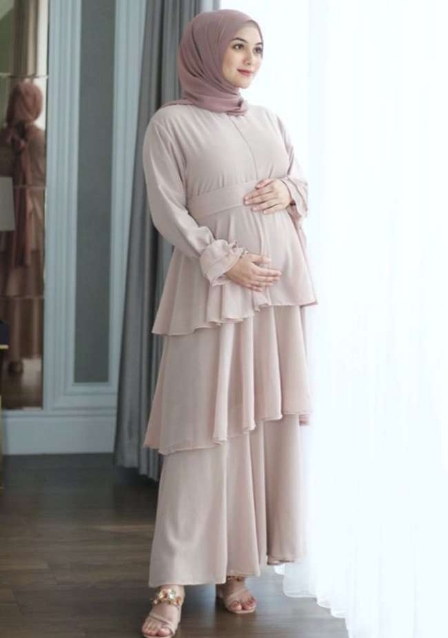Gamis dengan Model Layering