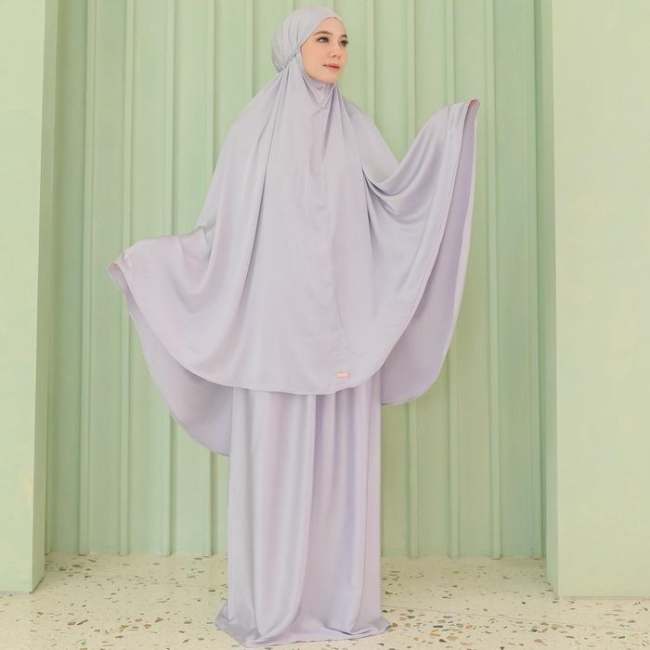 Hijab Medina Prayer