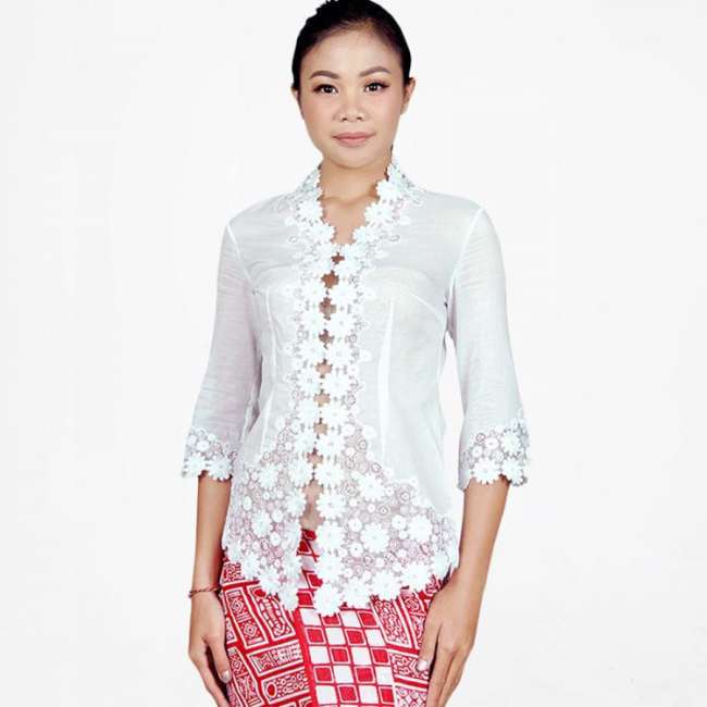 Kebaya Encim Klasik