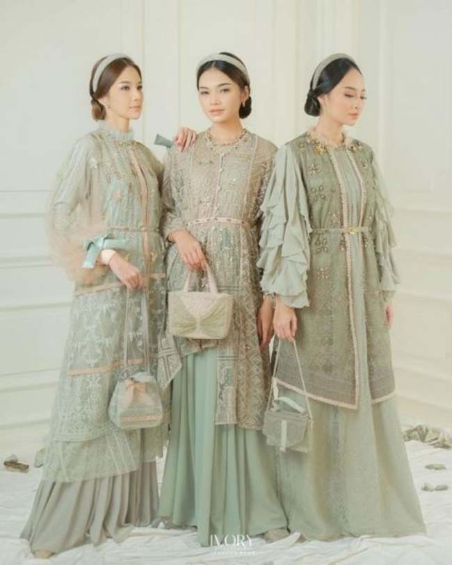 Mewah dengan Dress Bertabur Payet
