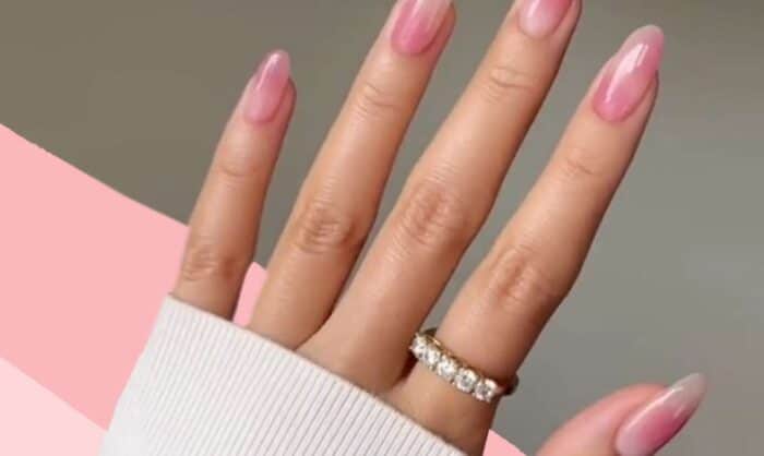 tren kuku blush nails