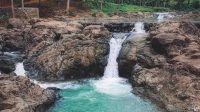 rekomendasi-wisata-air-terjun-di-banten-yang-paling-indah