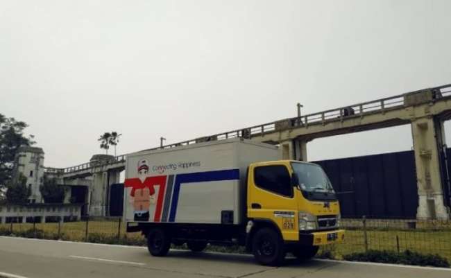 Apa Itu JNE Trucking?