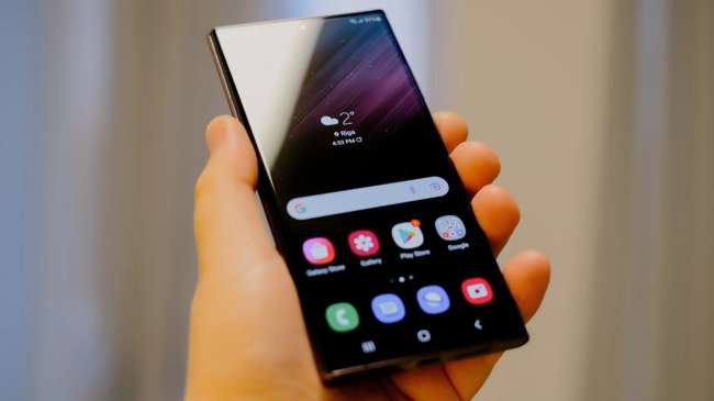 cara-screenshot-tiga-jari-di-hp-samsung-(semua-seri),-praktis!