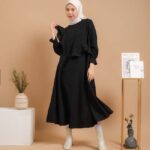 Ini Arti Midi Dress dalam Dunia Fashion dan Keunikannya