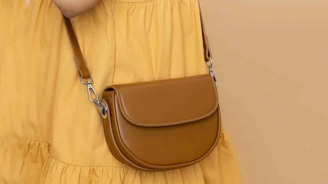 735 10 merk tas selempang wanita terbaik lokal dan impor