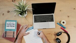 Pengertian Slogan, Jenis, Contoh dan Cara Membuat Slogan Menarik