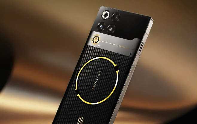 Red Magic 11 Pro+ Edisi Khusus Hadir dengan Pendingin Emas dan Chip Snapdragon Terbaru Red Magic 11 Pro+ Edisi Khusus Hadir dengan Pendingin Emas dan Chip Snapdragon Terbaru