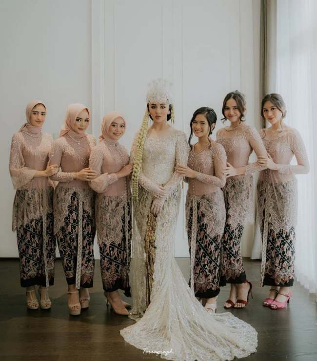 Baju Bridesmaid Batik