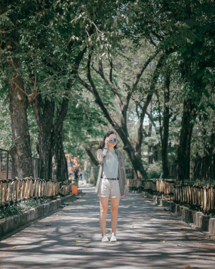 Cardigan dan Celana Pendek