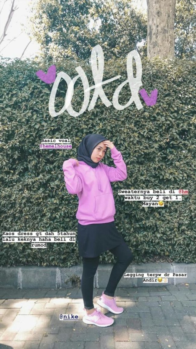 Kaos Dress dan Sweater Oversize