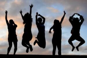 Nama Geng Squad Keren, Simpel, Unik, Aesthetic Beserta Artinya