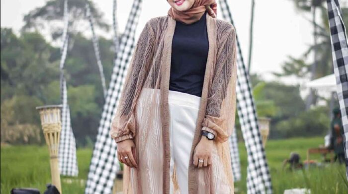 OOTD Outer Panjang Brokat