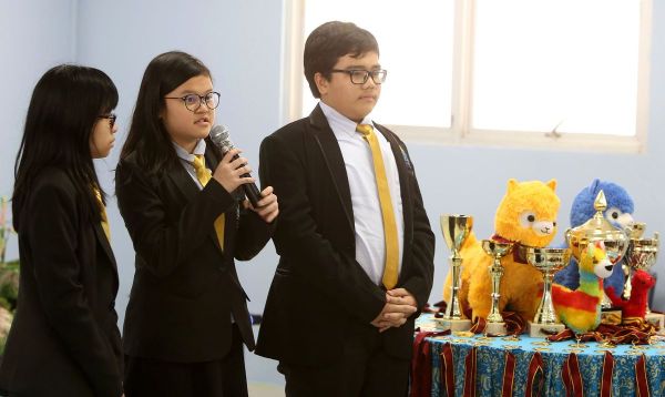 Pengertian-Teks-Debat