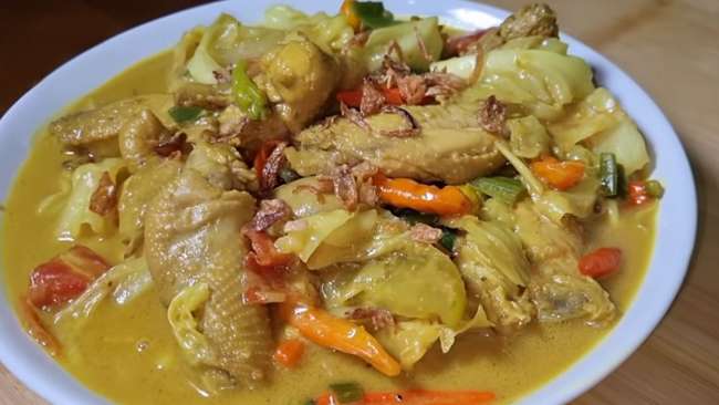 Tongseng Ayam Santan Rasa Gurih